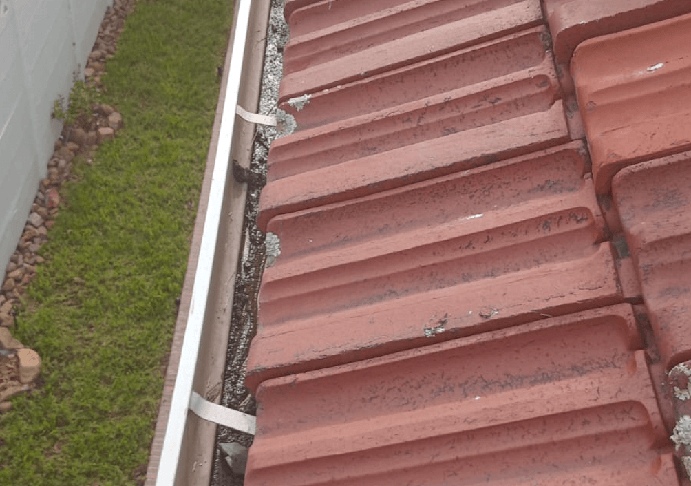 Gutter Cleaning Gardens